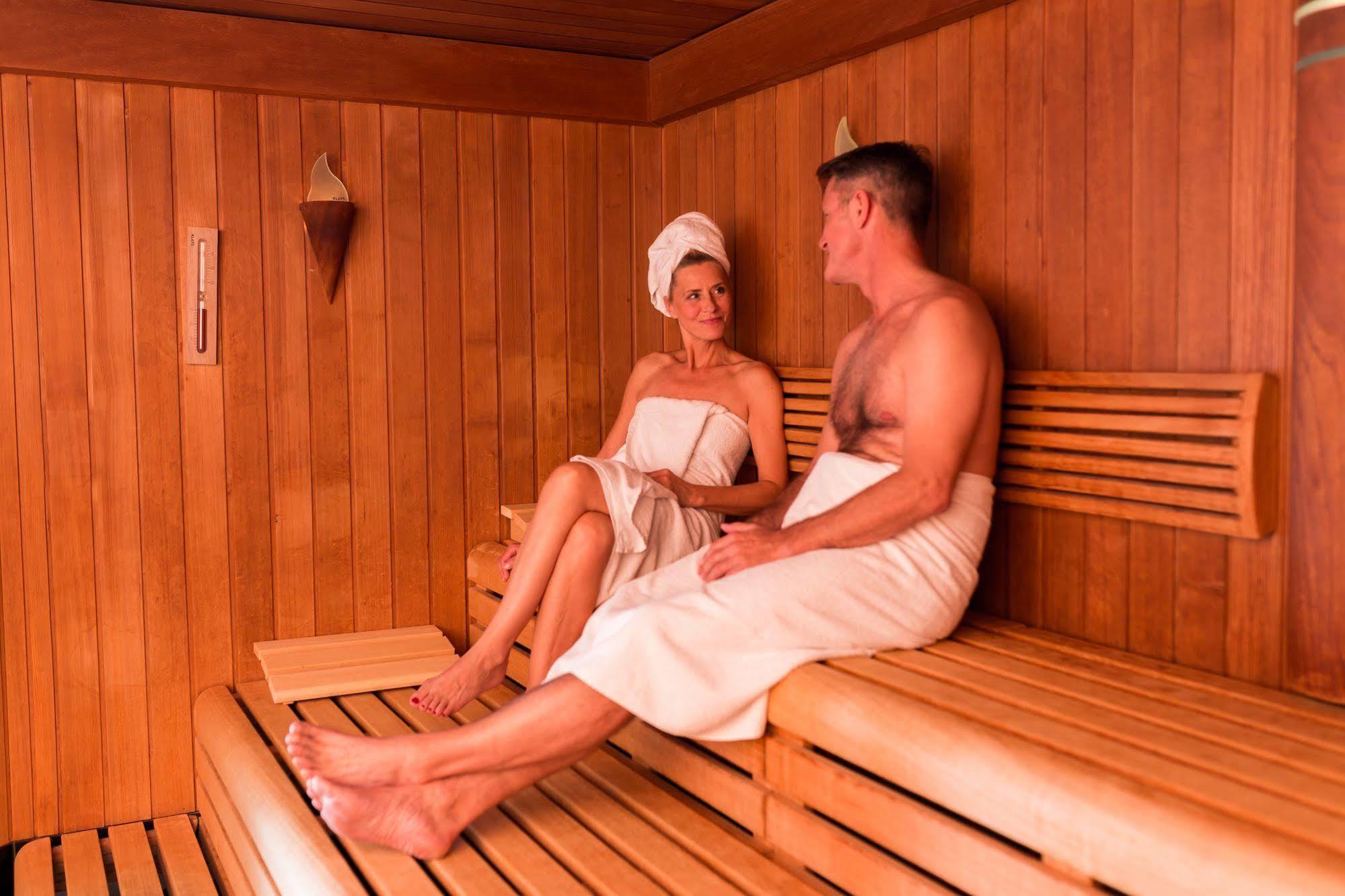 Hotel Kleine Strandburg - Adults Only Цинновиц Экстерьер фото